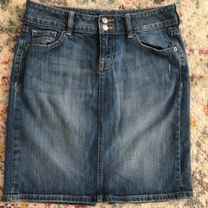 Old Navy Women’s Jean Skirt - Size 4